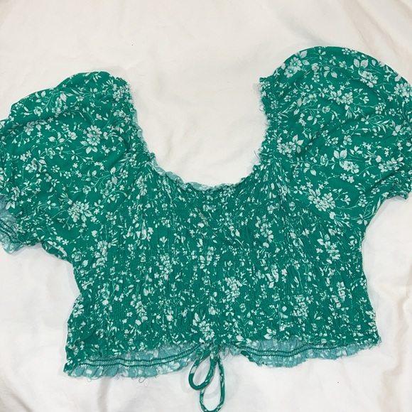 Floral crop top - Picture 3 of 3